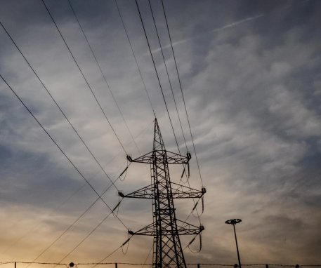 Rakousko částečně zastropuje cenu elektřiny pro domácnosti